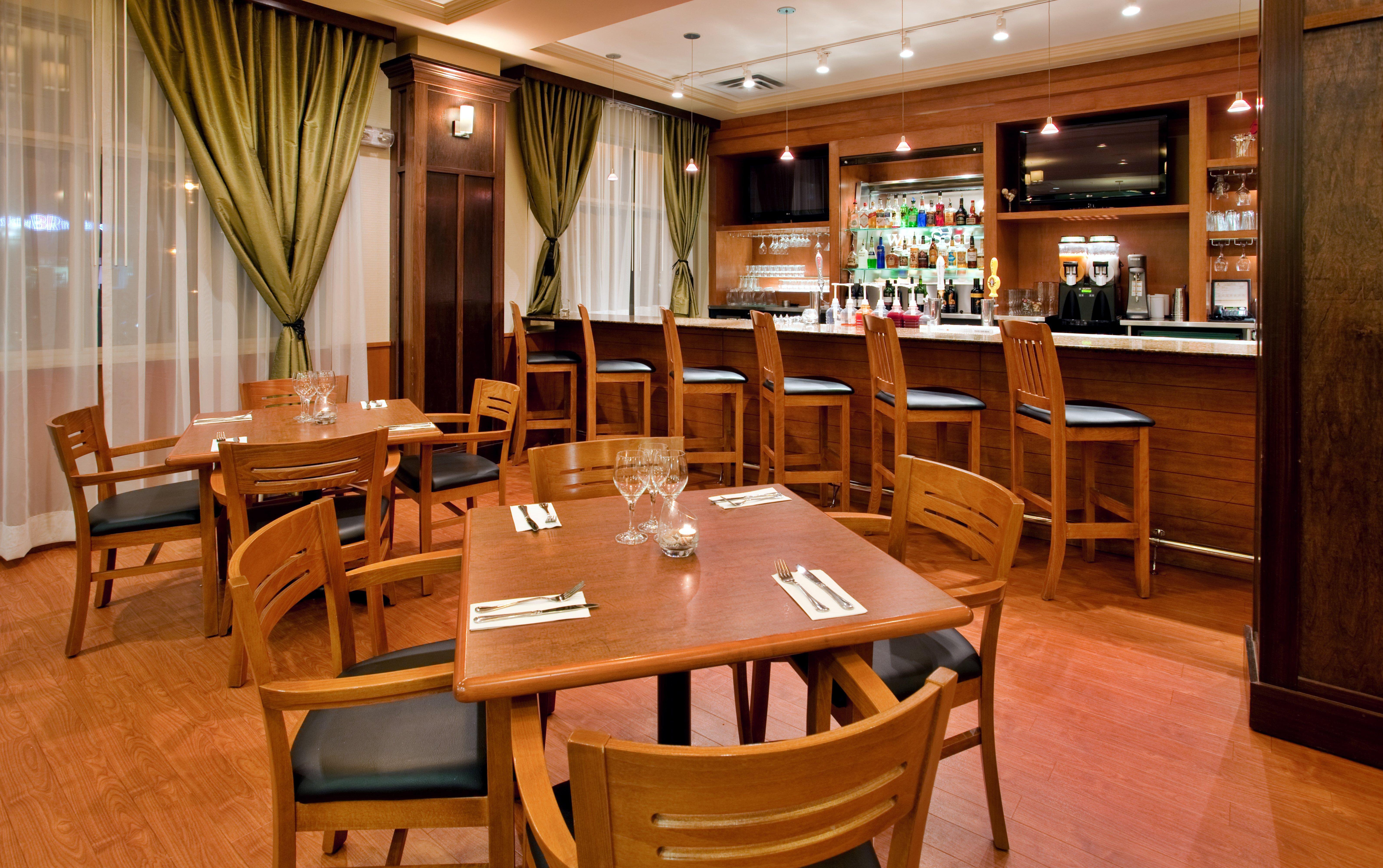 Holiday Inn Hotel And Suites-Kamloops By Ihg Restaurang bild