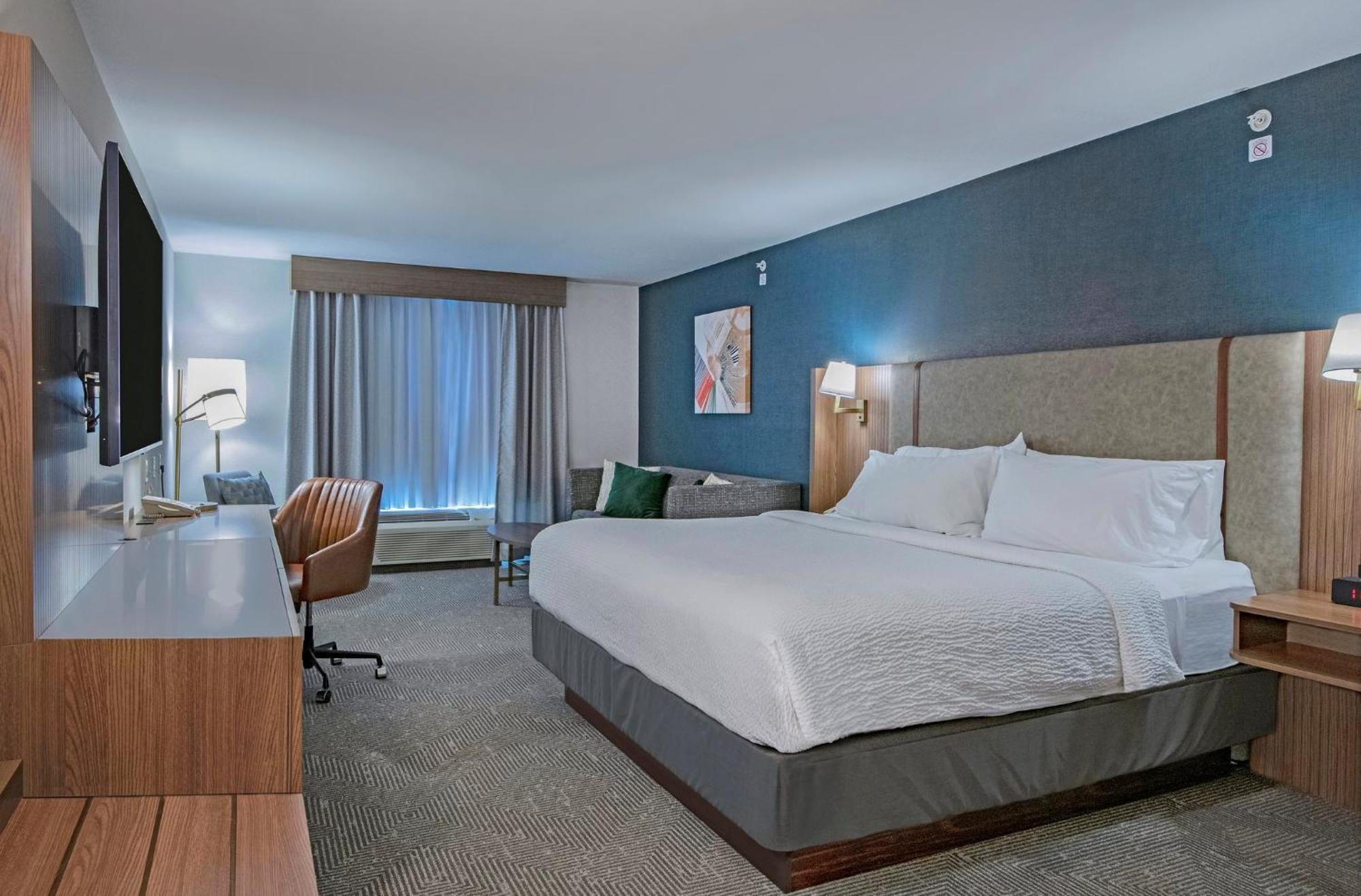 Holiday Inn Hotel And Suites-Kamloops By Ihg Exteriör bild