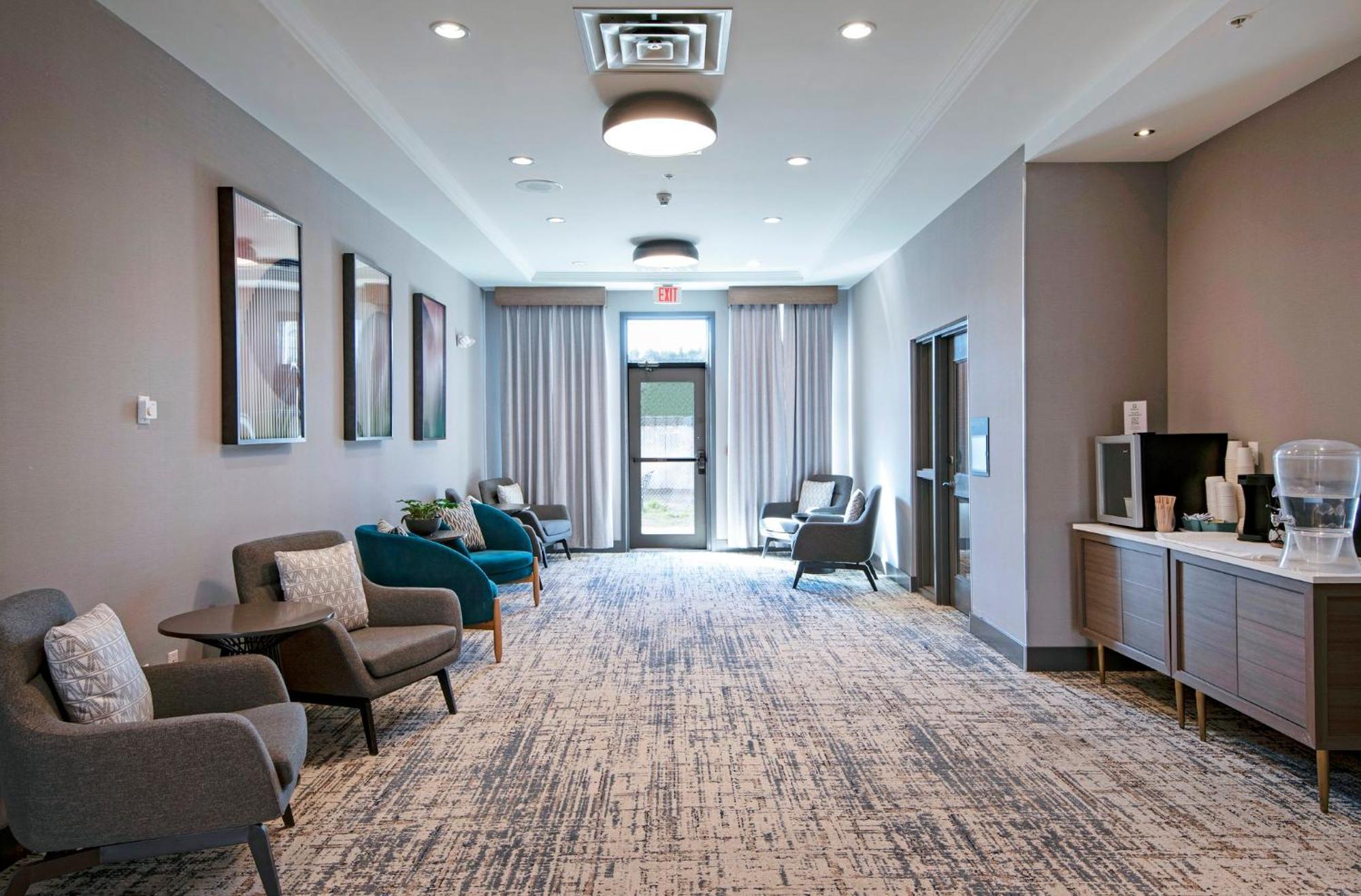 Holiday Inn Hotel And Suites-Kamloops By Ihg Exteriör bild